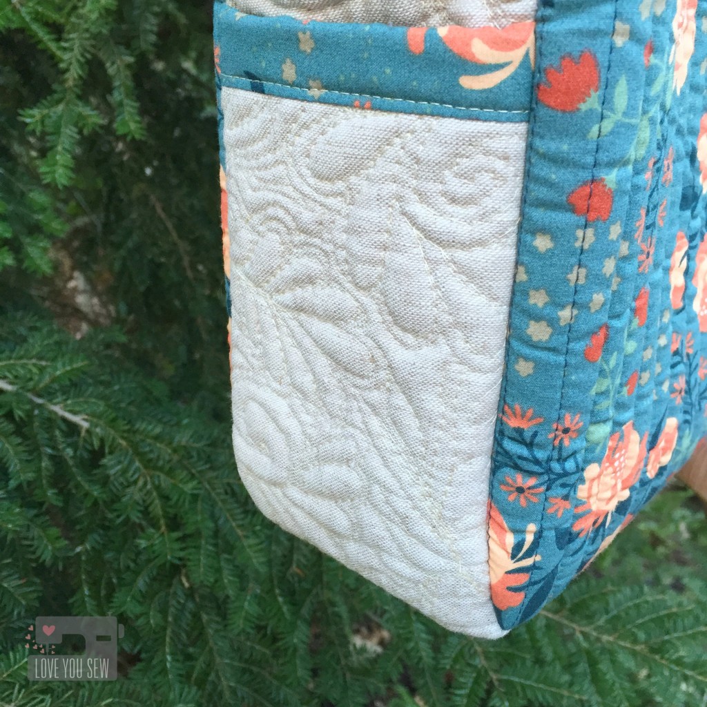 SideQuiltingCloseUp