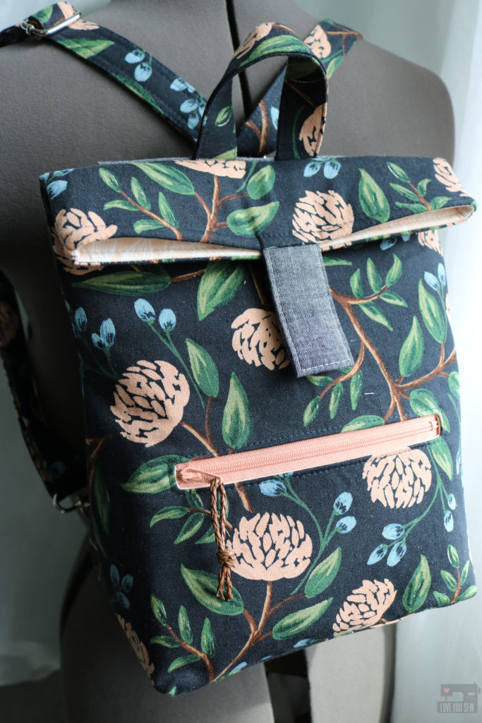 Convertible Backpack sewing pattern - Sew Modern Bags